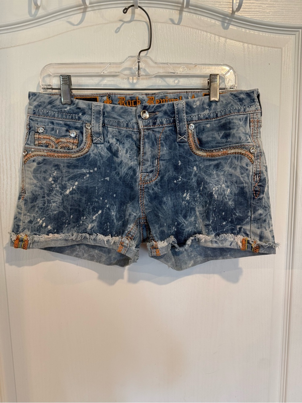 Rock Revival Kira denim acid-wash  distressed jean shorts w rhinestones sz 29